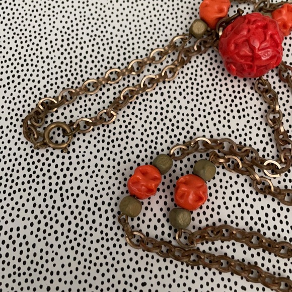 Vintage Orange bead with Gold Chain 24 “ long Necklace - Picture 7 of 7